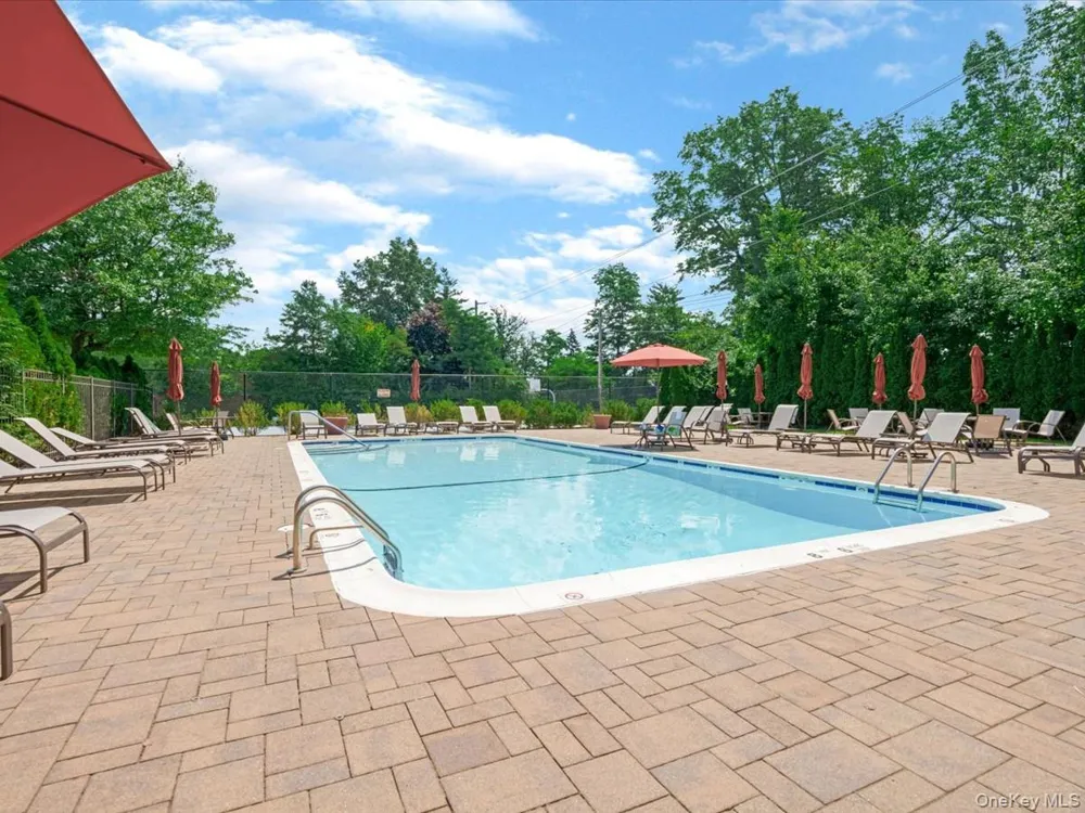34 Windsor Gate Drive New Hyde Park, NY 11040