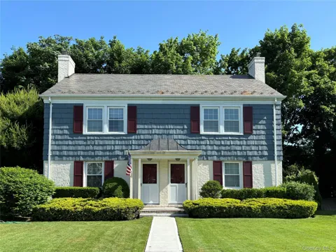 37 Bayview Court