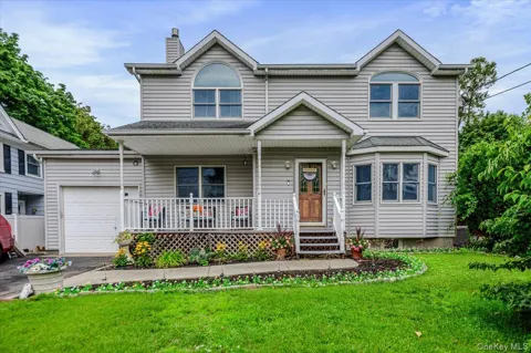 13 Meadow Lane