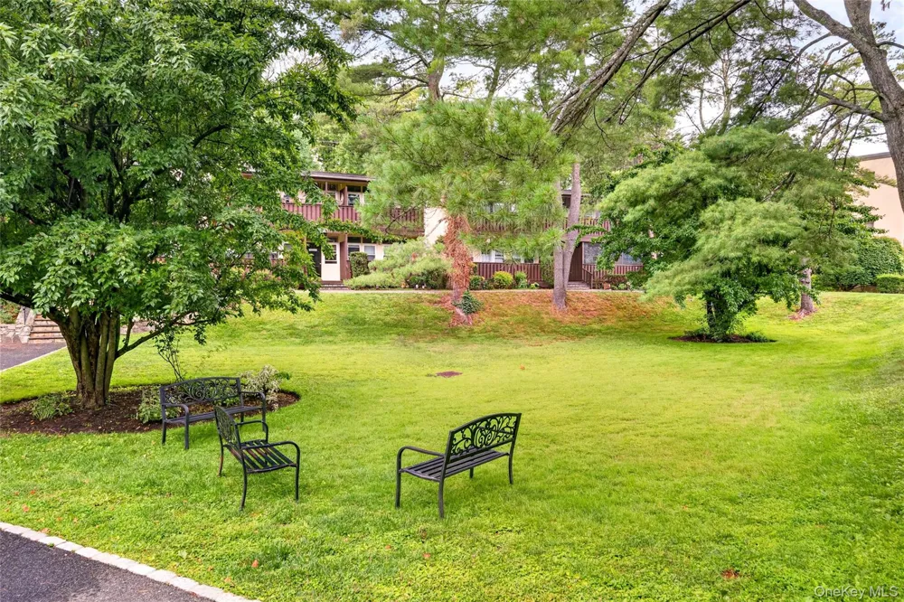 95 Wiltshire Road #C 16 Scarsdale, NY 10583