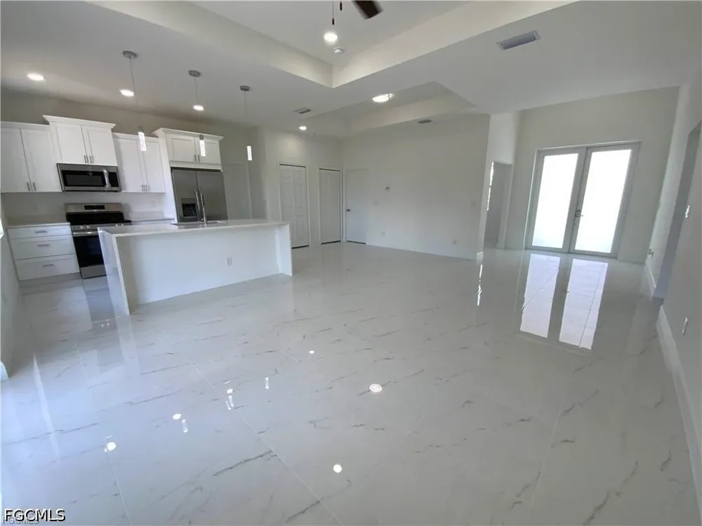 Stratton Road Fort Myers, FL 33905