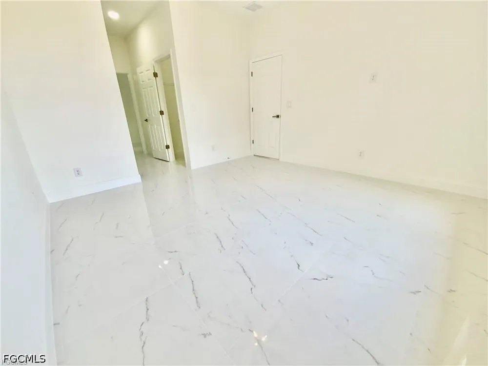 Stratton Road Fort Myers, FL 33905