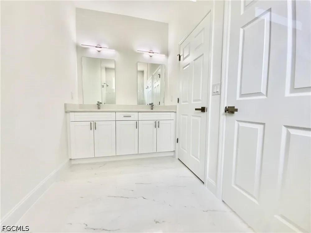 Stratton Road Fort Myers, FL 33905