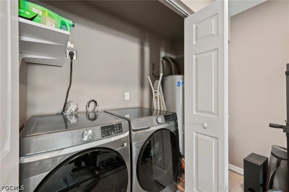 Dania Circle Labelle, FL 33935
