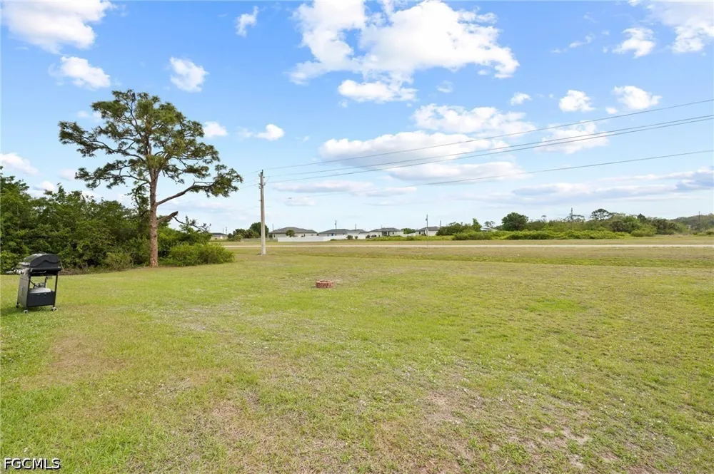 Dania Circle Labelle, FL 33935