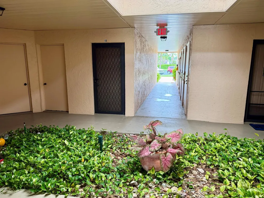 1901 NE COLLINS CIRCLE #9-10 Jensen Beach, FL 34957