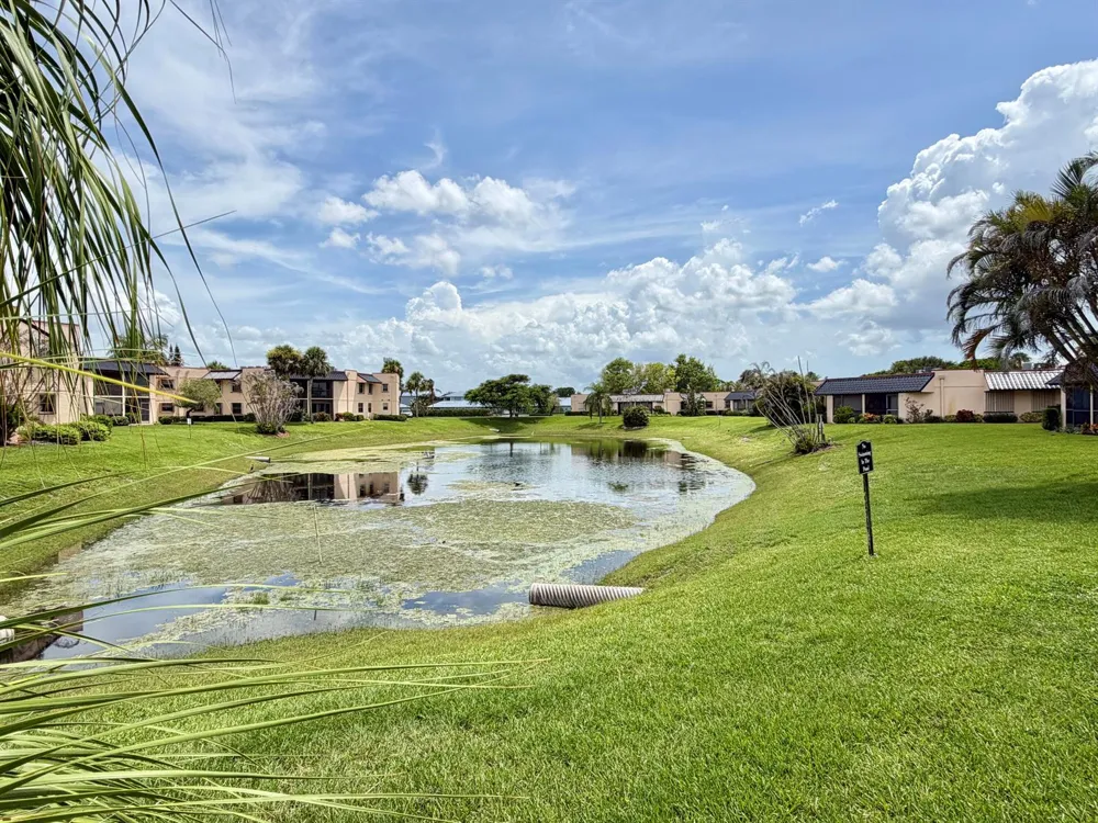 1901 NE COLLINS CIRCLE #9-10 Jensen Beach, FL 34957