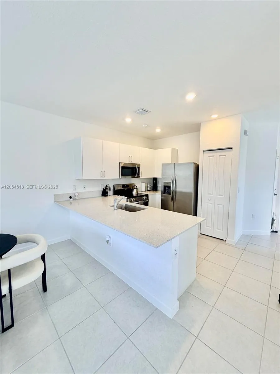 11830 NW 46th St Coral Springs, FL 33076