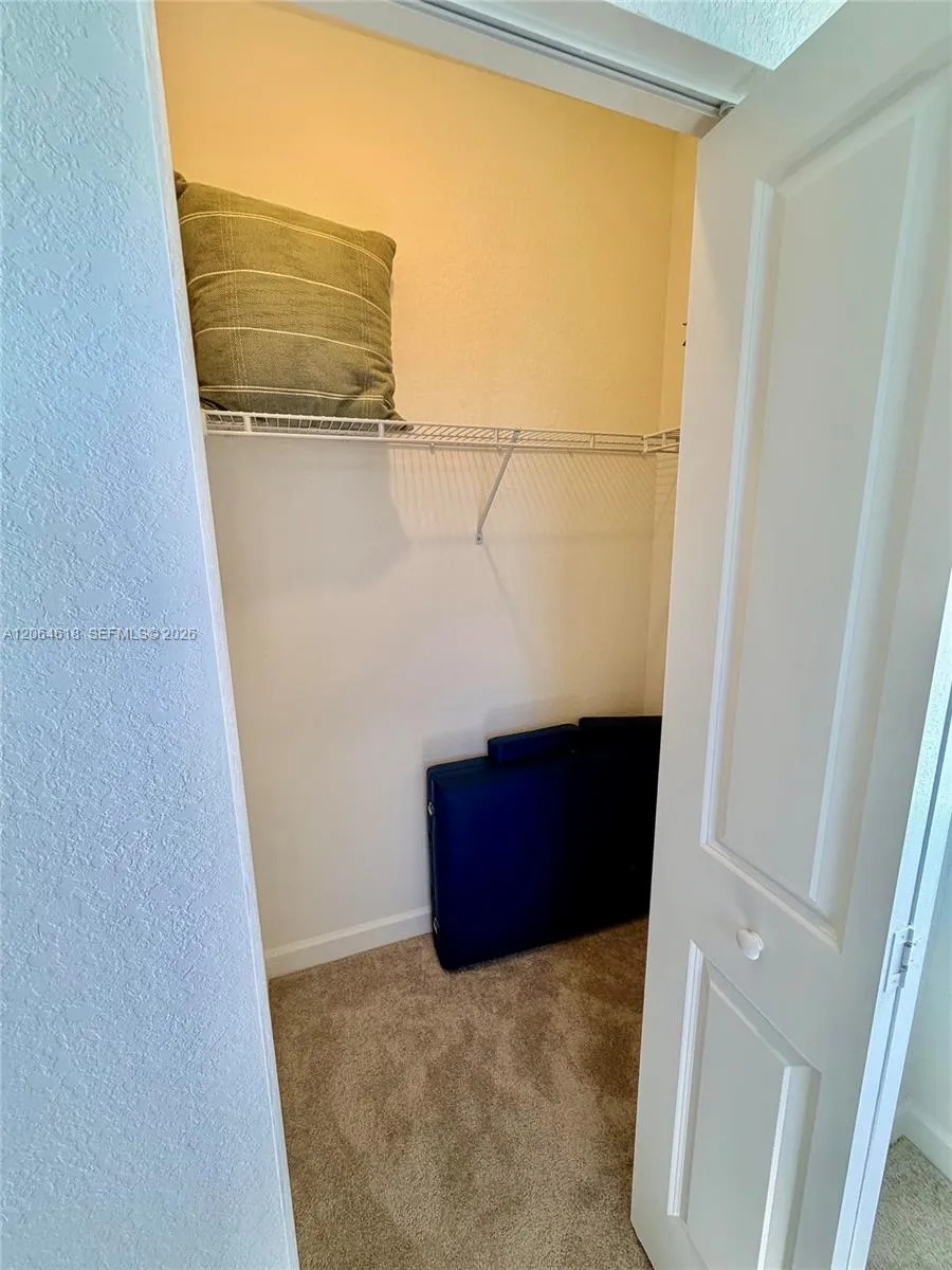 11830 NW 46th St Coral Springs, FL 33076