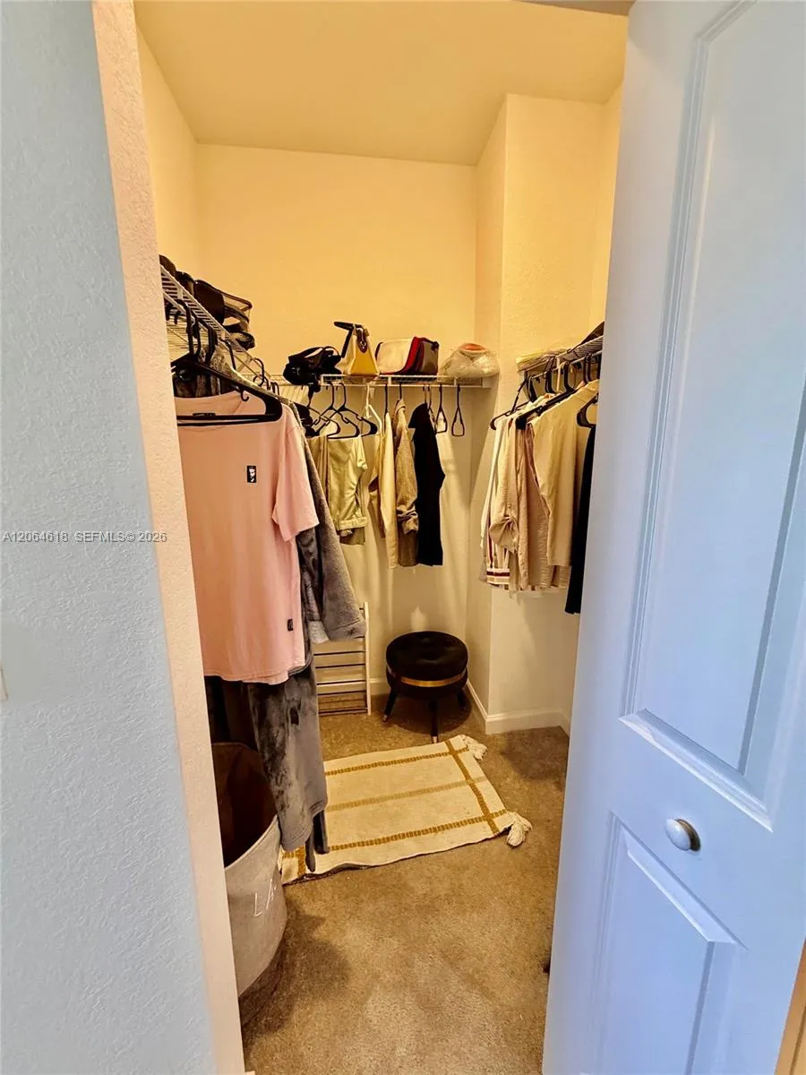 11830 NW 46th St Coral Springs, FL 33076