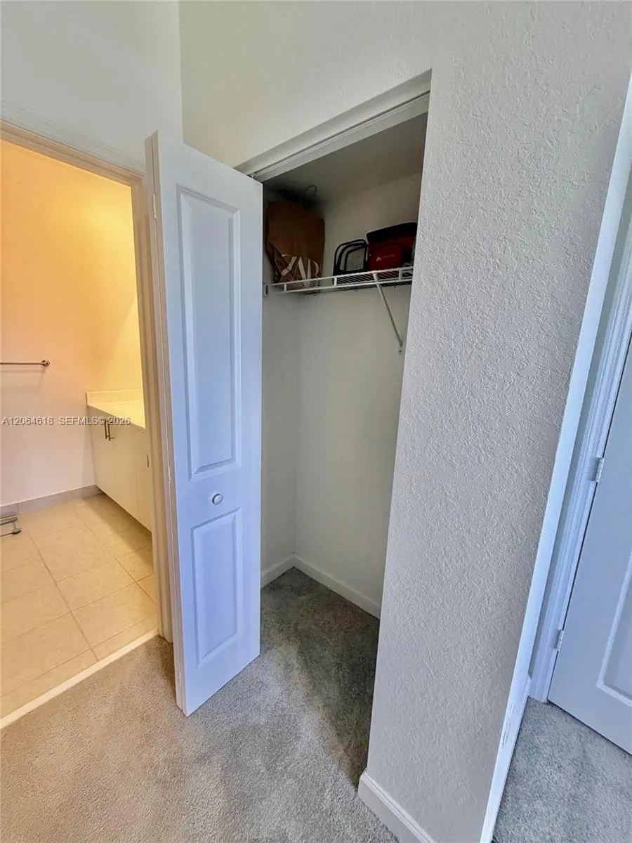 11830 NW 46th St Coral Springs, FL 33076