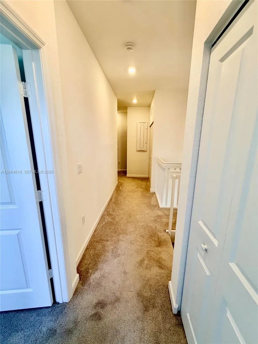 11830 NW 46th St Coral Springs, FL 33076