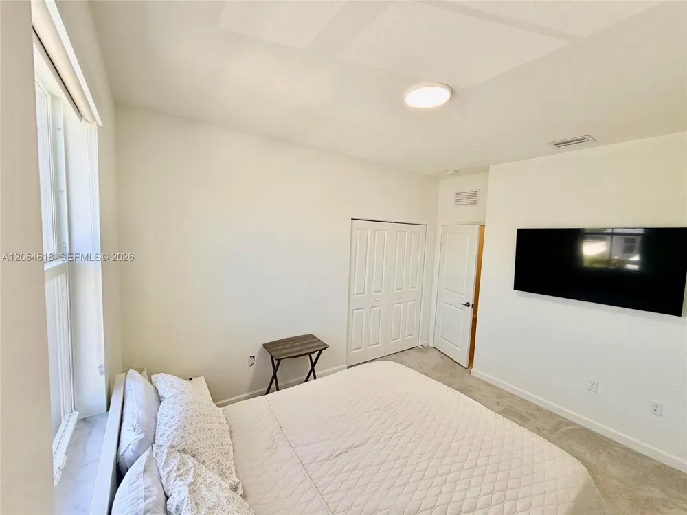 11830 NW 46th St Coral Springs, FL 33076