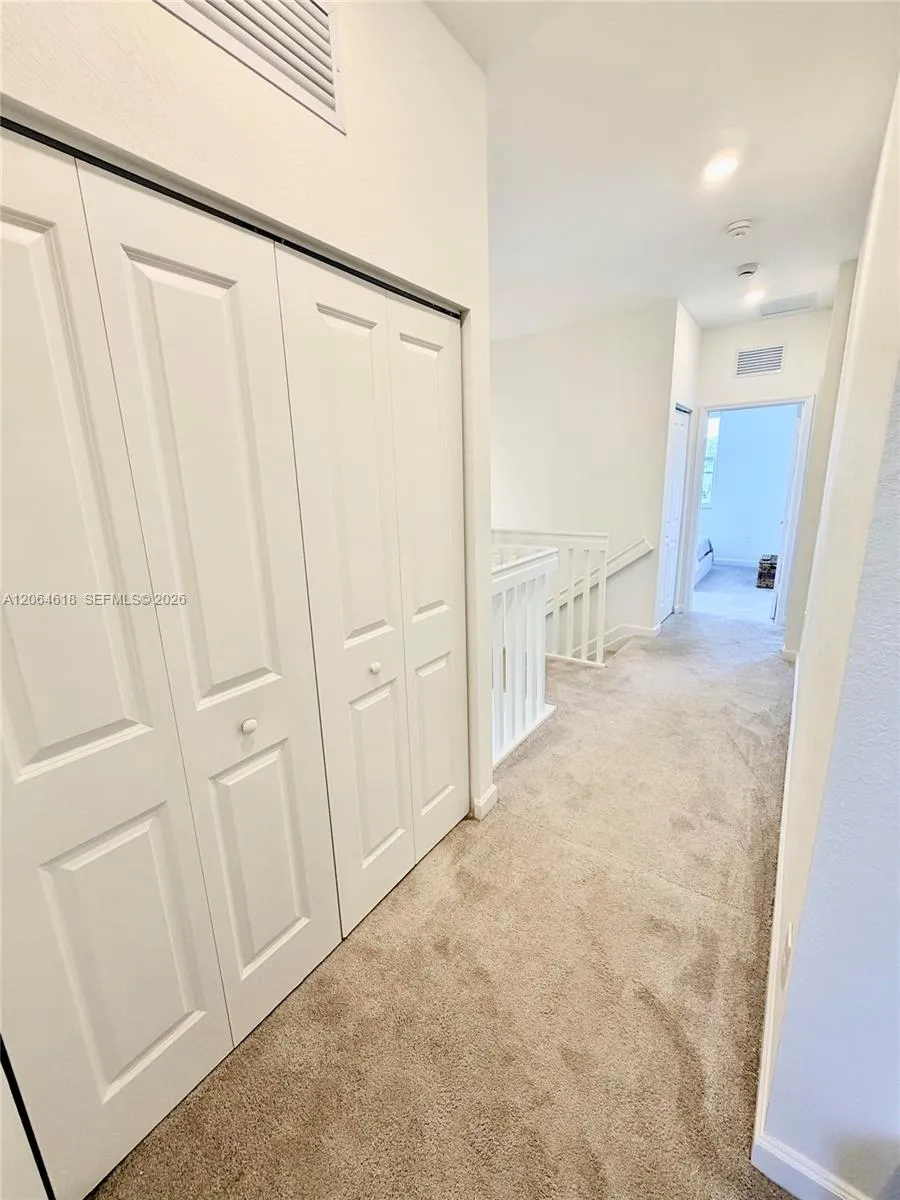 11830 NW 46th St Coral Springs, FL 33076