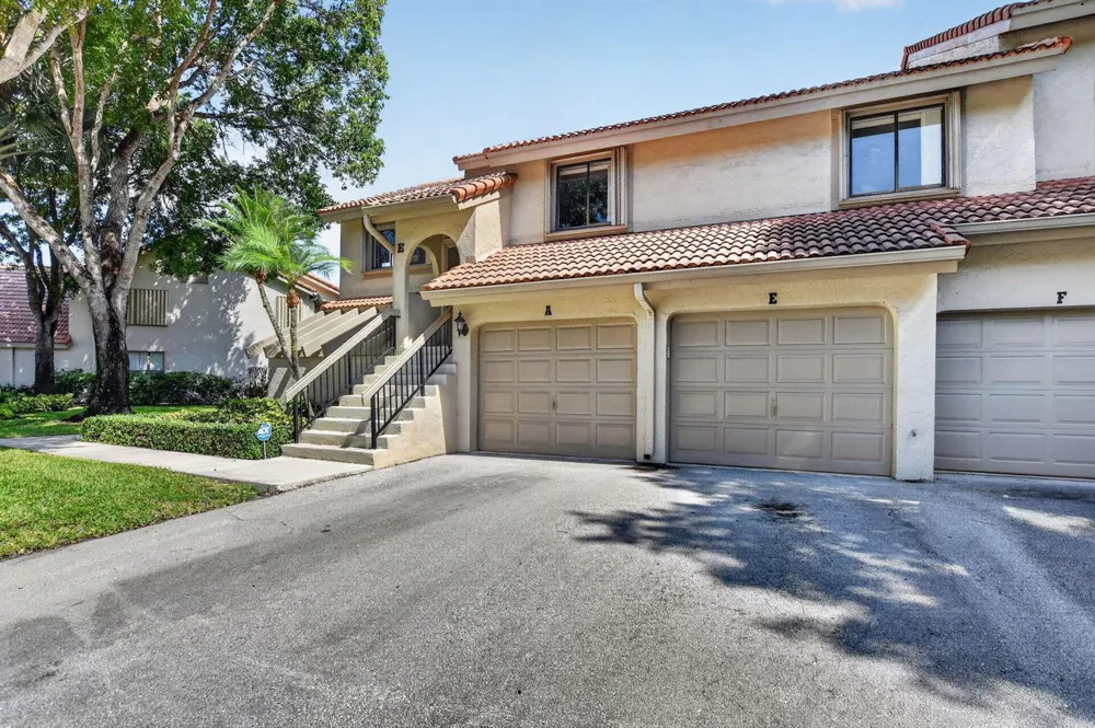 5751 Coach House Circle #E Boca Raton, FL 33486