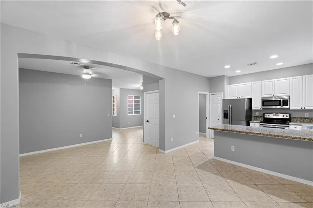 10191 Tin Maple Drive #88 Estero, FL 33928