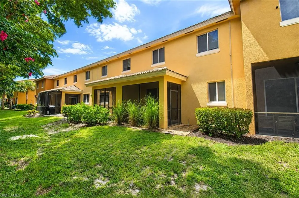 10191 Tin Maple Drive #88 Estero, FL 33928
