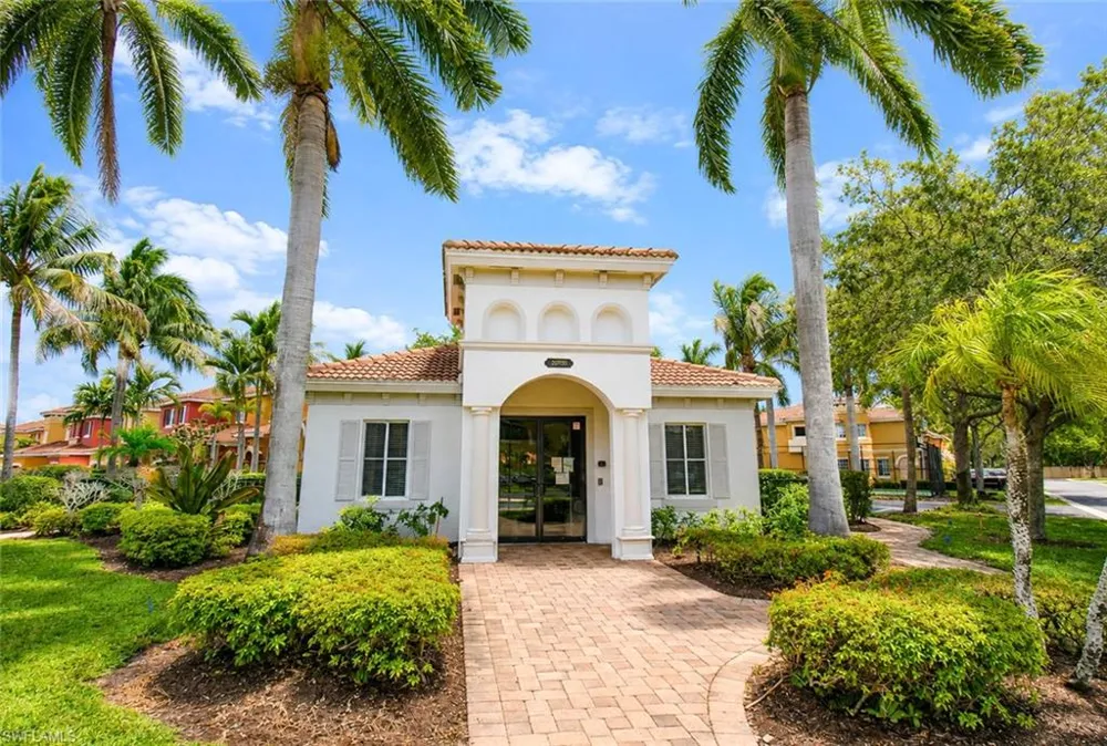 10191 Tin Maple Drive #88 Estero, FL 33928