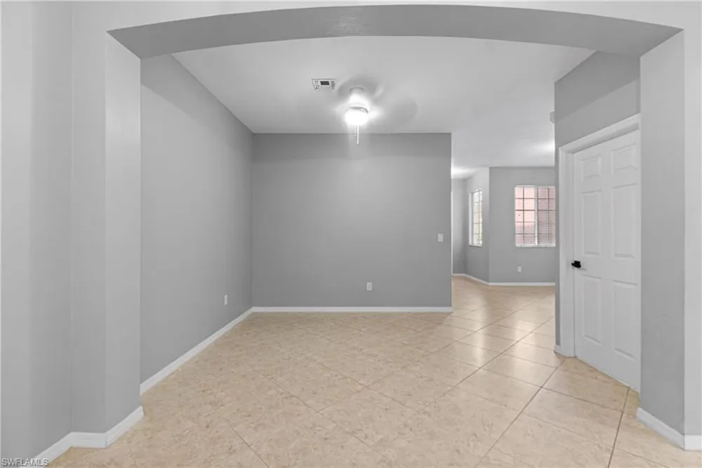 10191 Tin Maple Drive #88 Estero, FL 33928