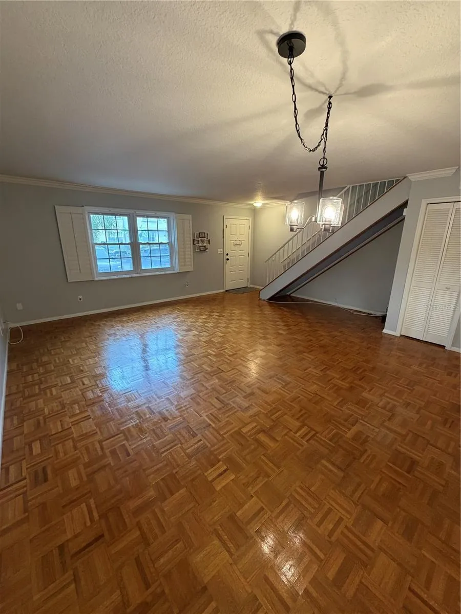 705 BOUGH AVENUE Clearwater, FL 33760