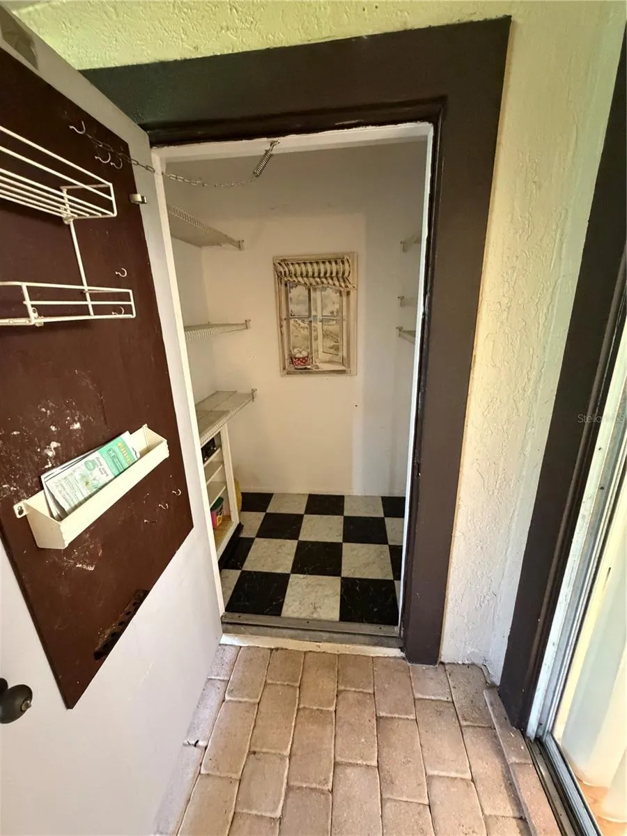 705 BOUGH AVENUE Clearwater, FL 33760