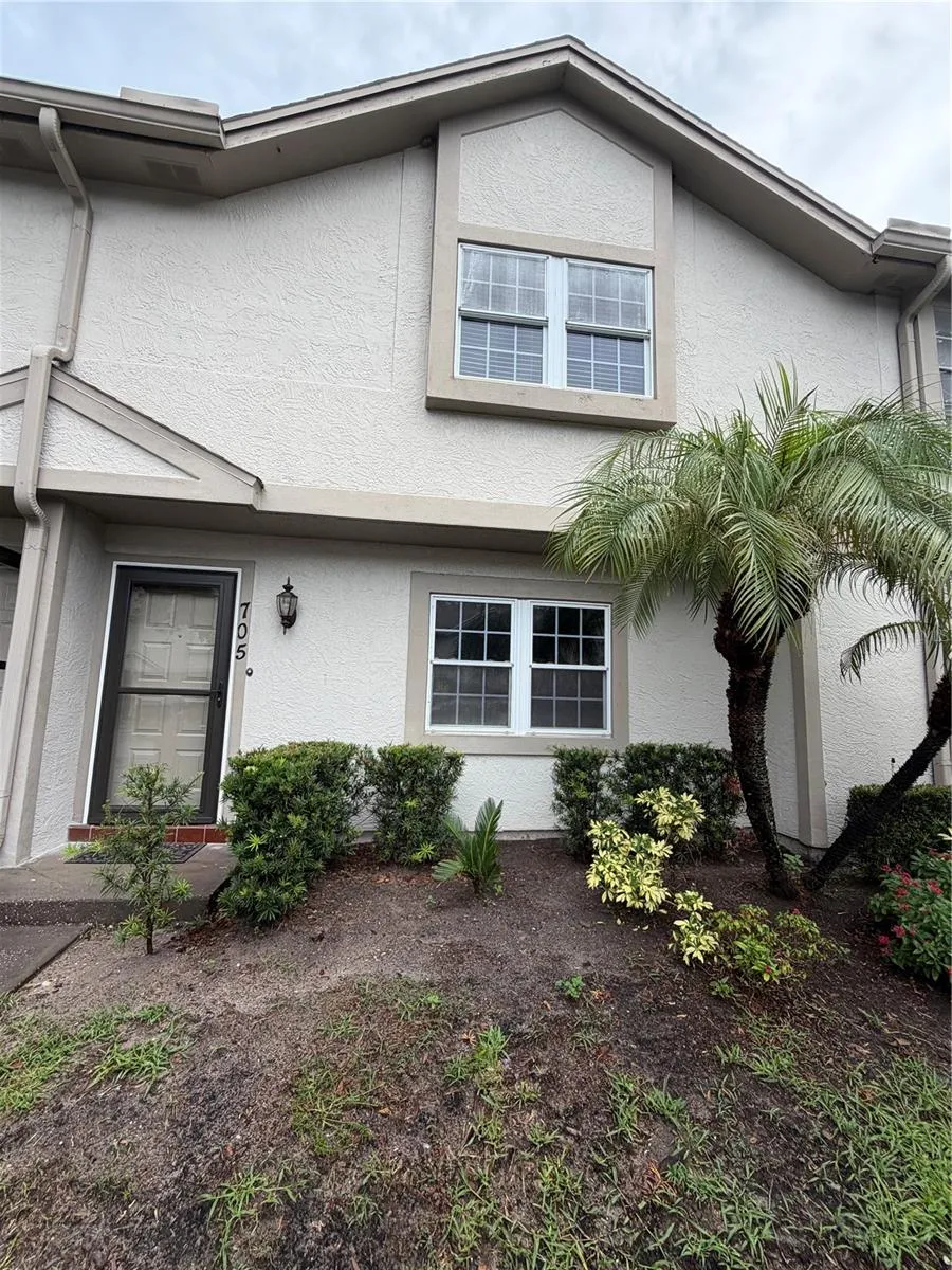 705 BOUGH AVENUE Clearwater, FL 33760