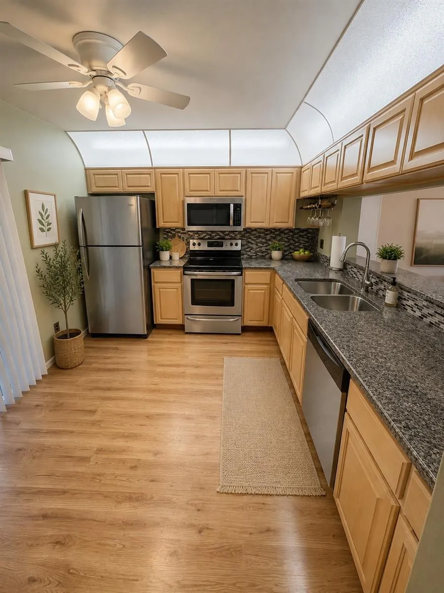 705 BOUGH AVENUE Clearwater, FL 33760