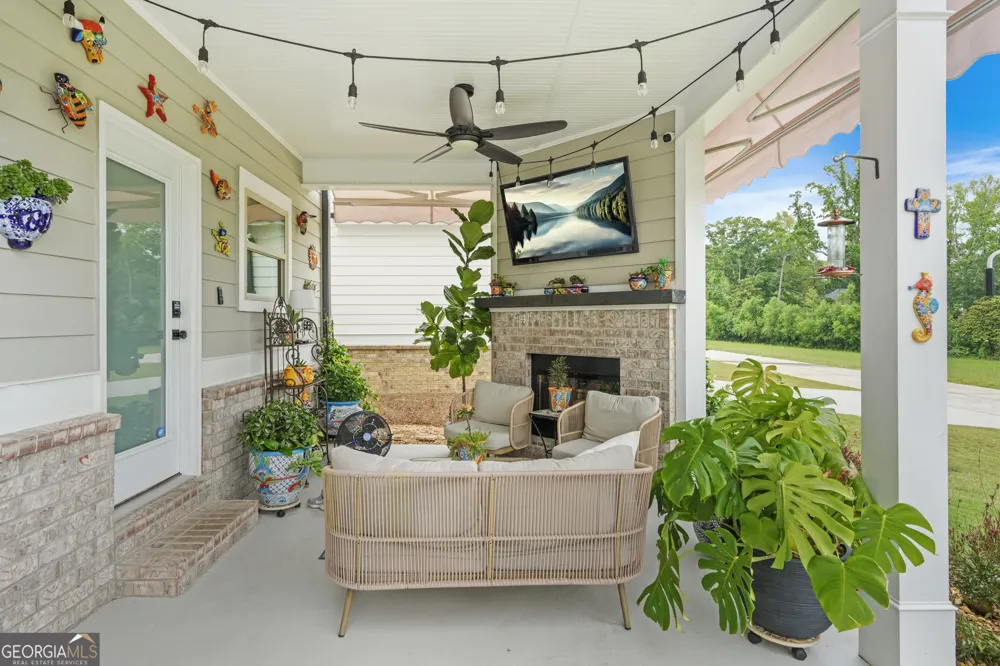 2326 Britt ST Grayson, GA 30017