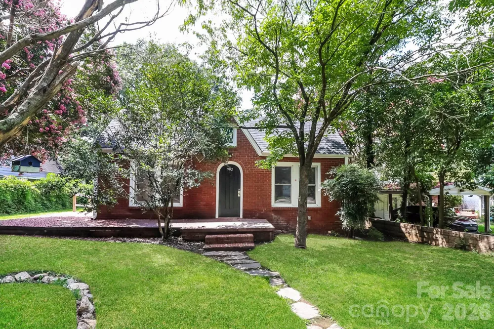 902 Venus Street Kannapolis, NC 28083