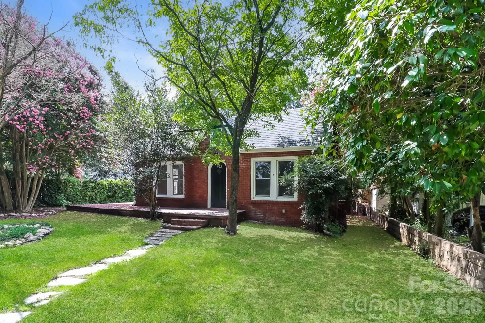 902 Venus Street Kannapolis, NC 28083