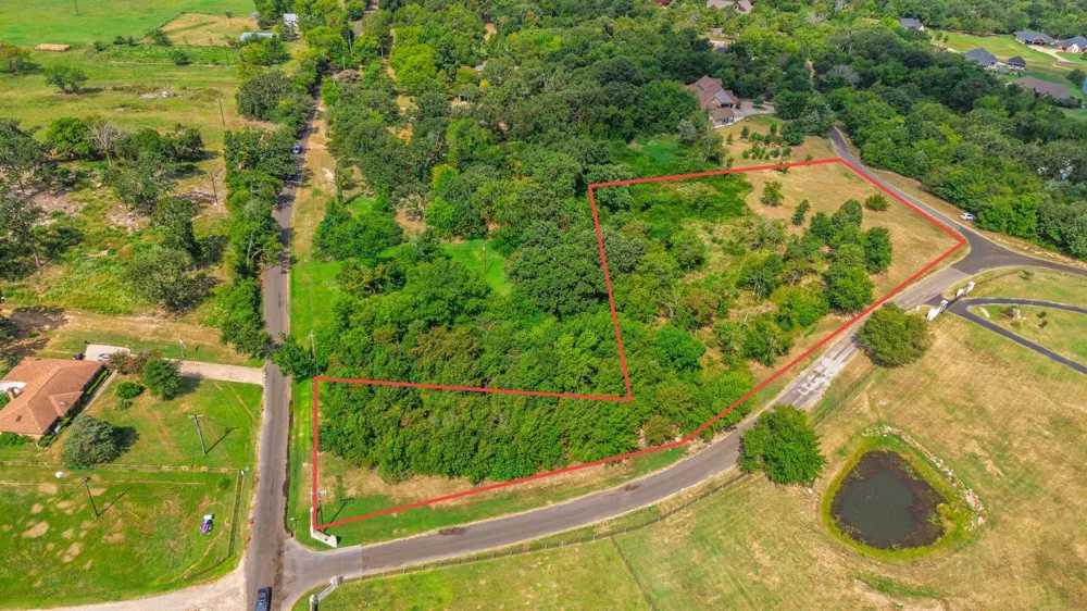 2 County Road High Point 3648 Circle Sulphur Springs, TX 75482