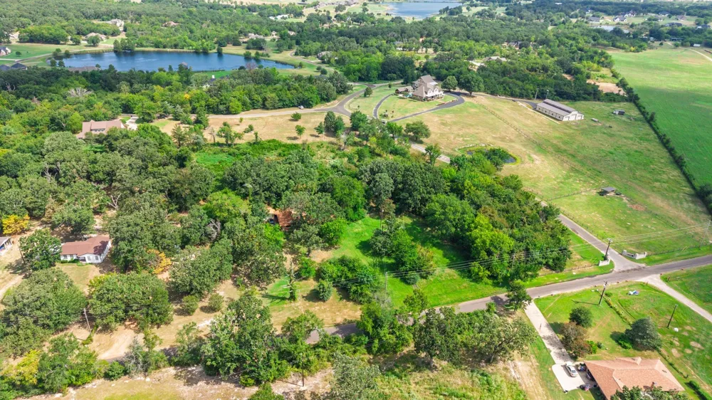 2 County Road High Point 3648 Circle Sulphur Springs, TX 75482