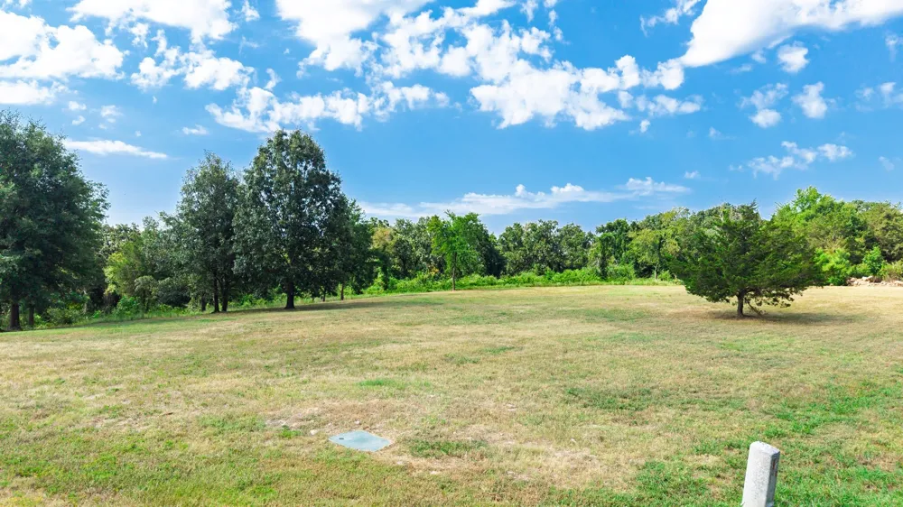 2 County Road High Point 3648 Circle Sulphur Springs, TX 75482