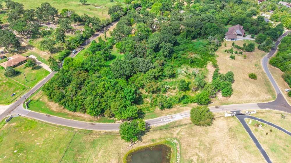 2 County Road High Point 3648 Circle Sulphur Springs, TX 75482
