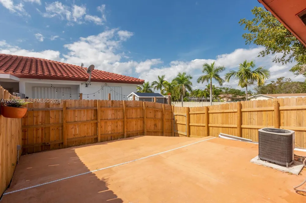 20700 SW 81st Ave Cutler Bay, FL 33189