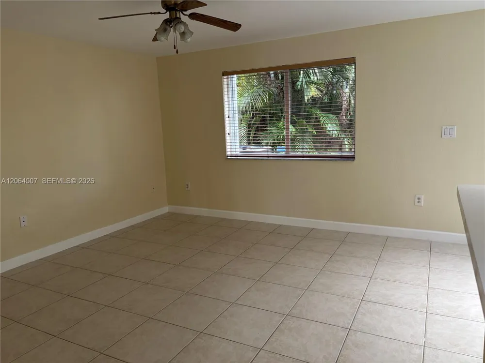 11440 NW 50th Ter Doral, FL 33178