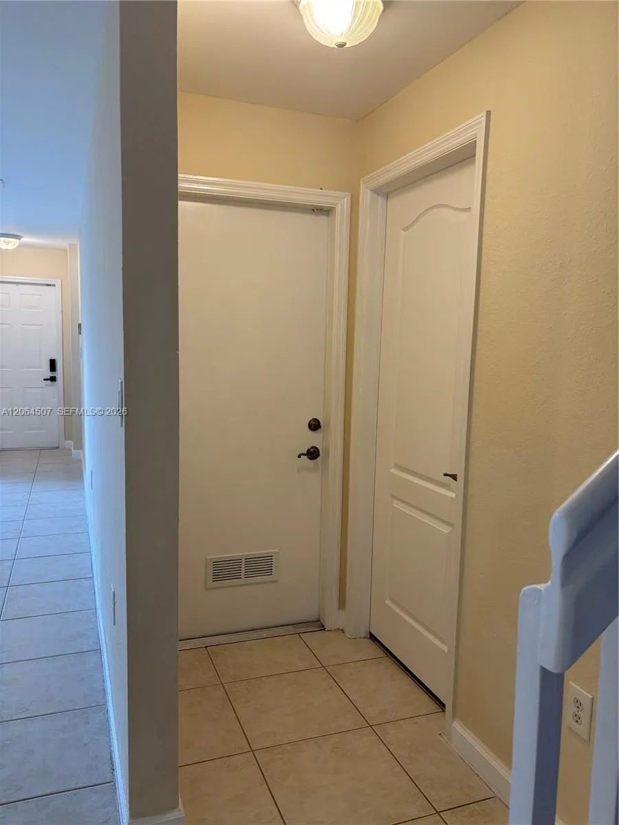 11440 NW 50th Ter Doral, FL 33178