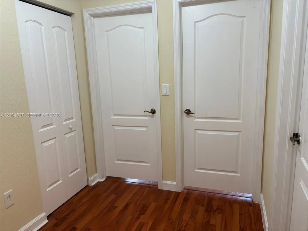 11440 NW 50th Ter Doral, FL 33178