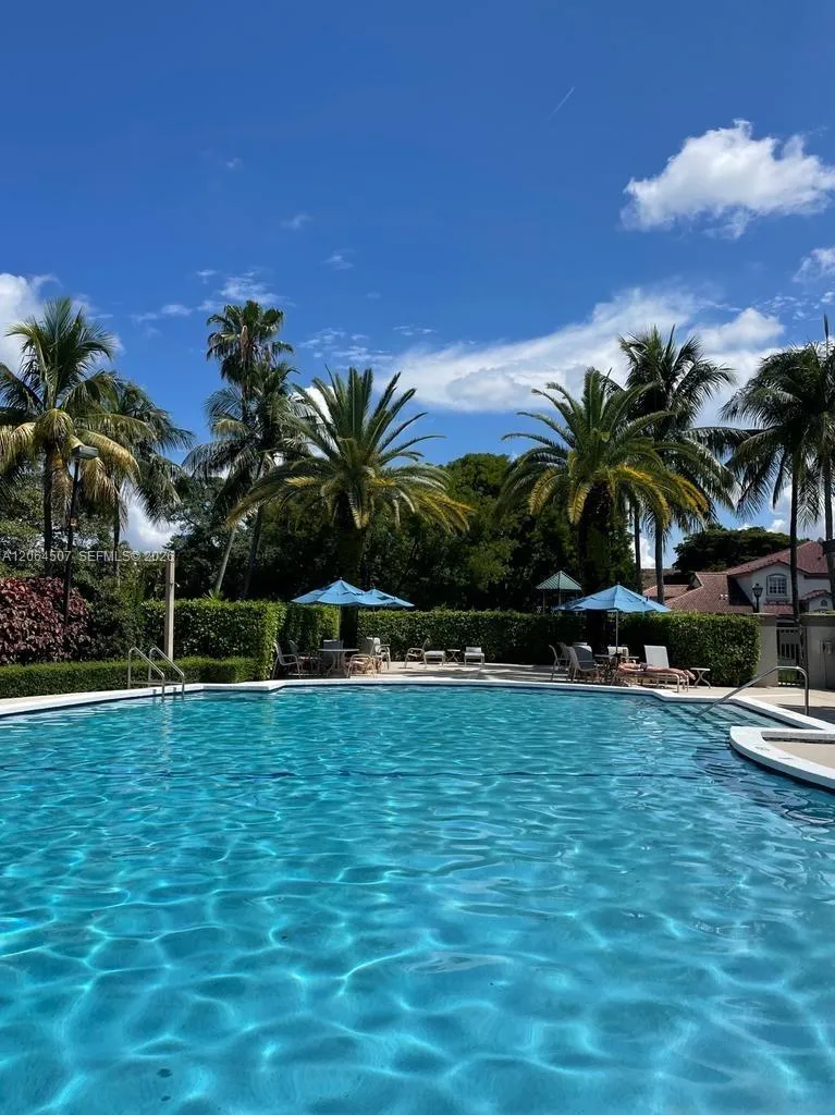 11440 NW 50th Ter Doral, FL 33178