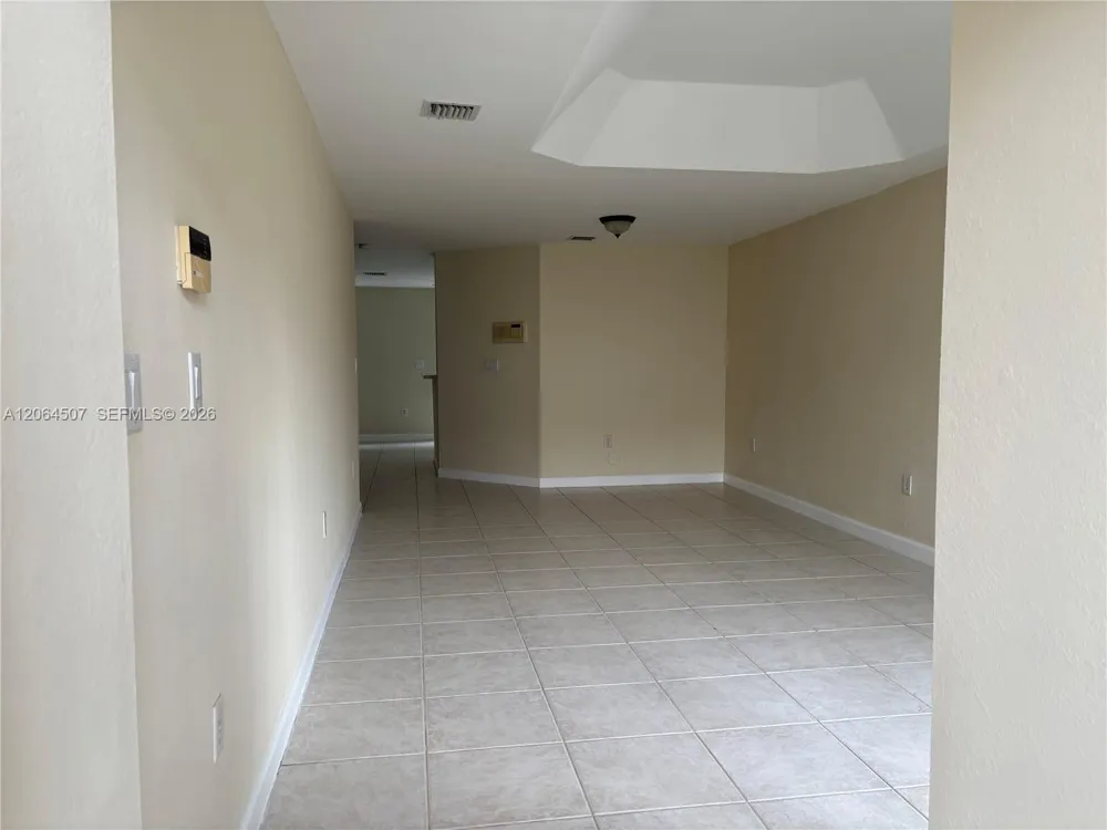 11440 NW 50th Ter Doral, FL 33178