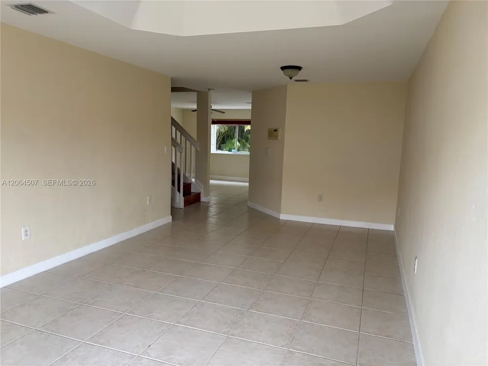 11440 NW 50th Ter Doral, FL 33178