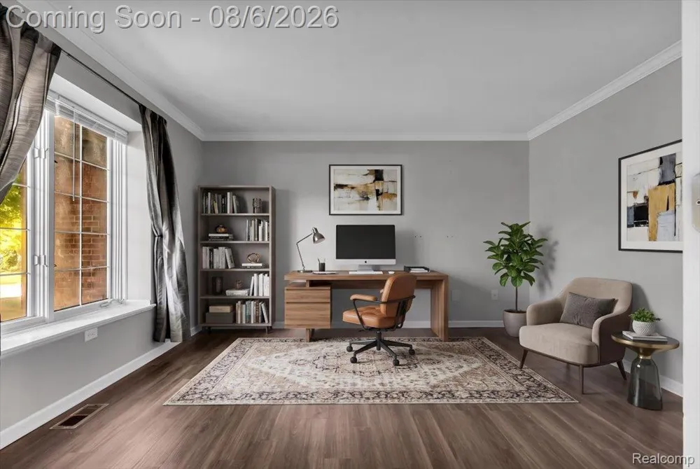2765 Hunter Heights Drive SW West Bloomfield Charter Township, MI 48324