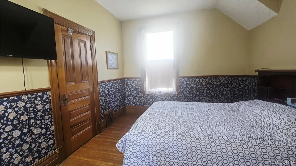 1516 6th Street Port Huron City, MI 48060