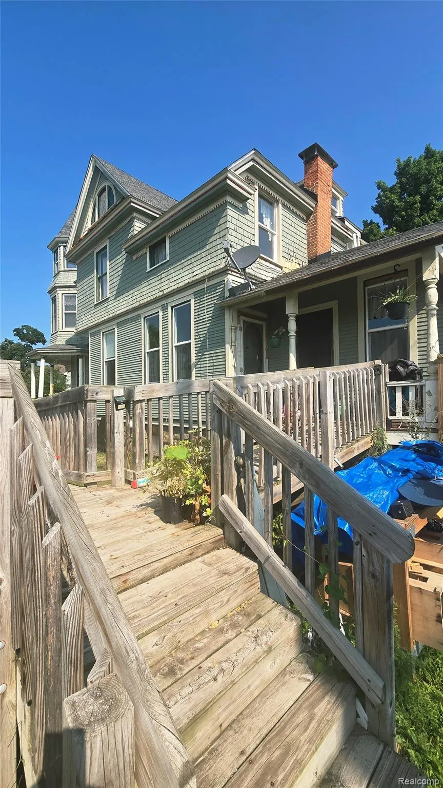 1516 6th Street Port Huron City, MI 48060