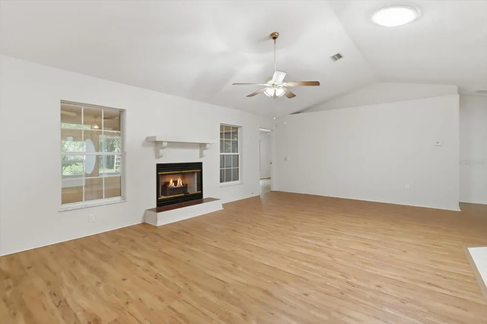 1109 S CHATEAU POINT Inverness, FL 34450