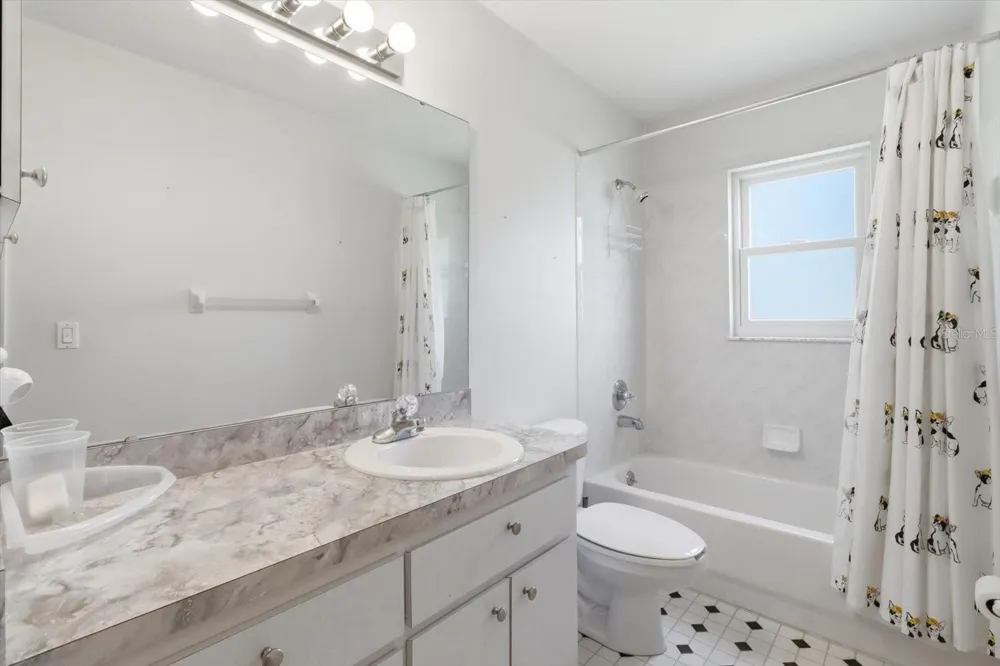 1109 S CHATEAU POINT Inverness, FL 34450