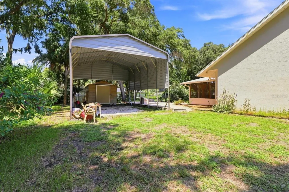 1109 S CHATEAU POINT Inverness, FL 34450