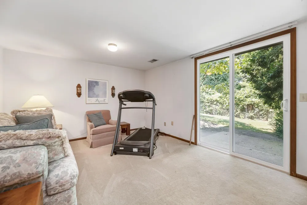 2353 Quail Run Drive Oshtemo Charter Township, MI 49009