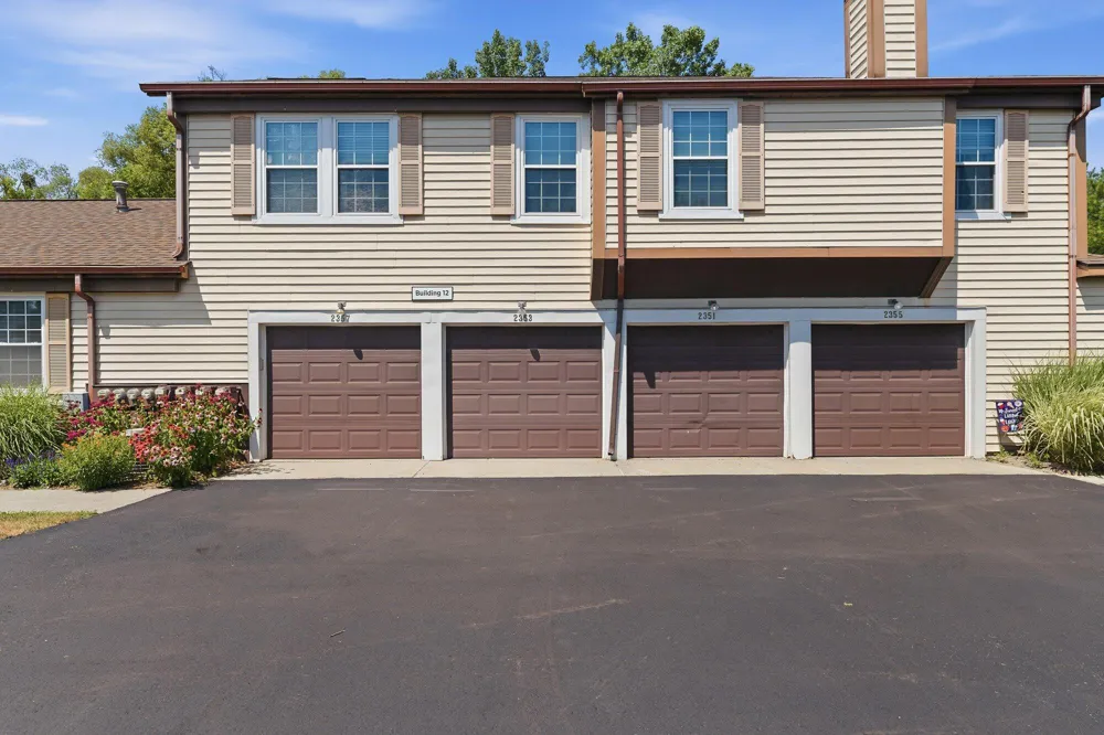 2353 Quail Run Drive Oshtemo Charter Township, MI 49009