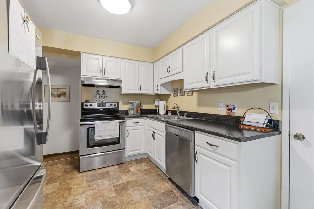 2353 Quail Run Drive Oshtemo Charter Township, MI 49009